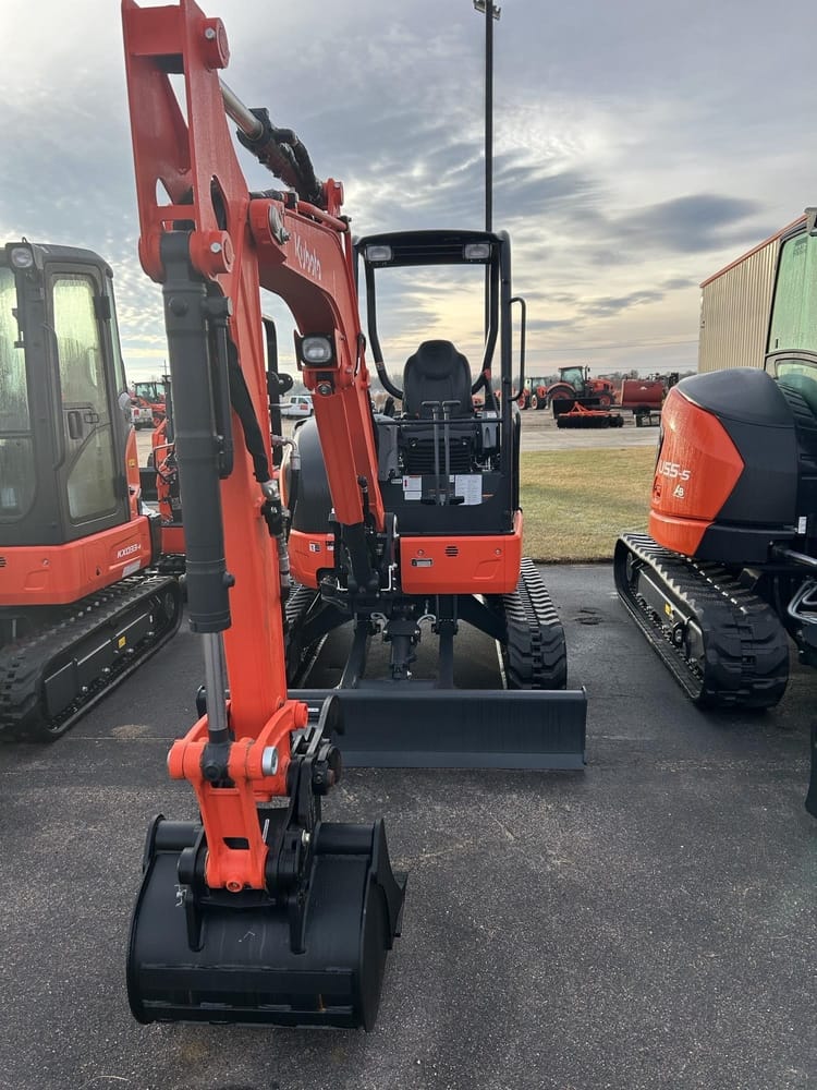 Kubota U35-4R1